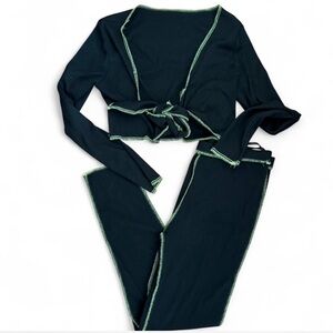 Sophisticated Black Lounge Set with Green Piping Detail